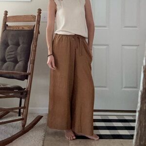 NWOT Max studio Camel wide leg pants